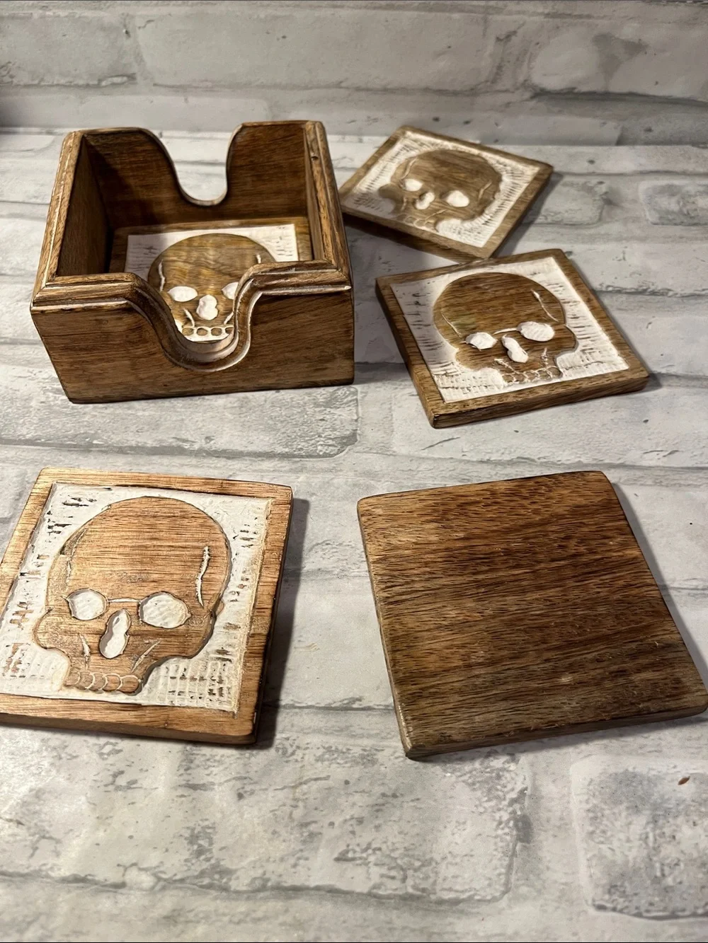 Handcrafted Wooden Skull drink Coaster Set of 5 with Holder - Brown & White